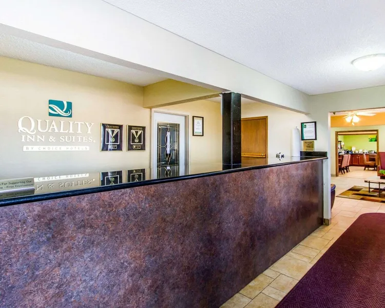 Quality Inn & Suites Ottumwa North hotel detail image 2