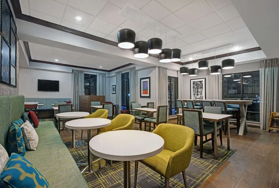 Hampton Inn Keokuk hotel detail image 2