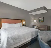 Hampton Inn Keokuk hotel detail image 7