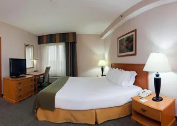 Links Bos Landen Hotel & Spa of Pella, Trademark by Wyndham hotel thumbnail 7