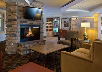 AmericInn by Wyndham Fairfield hotel thumbnail 3