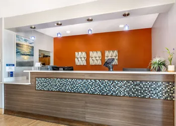 Best Western Club House Inn & Suites hotel thumbnail 3