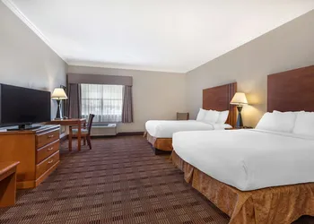 Best Western Club House Inn & Suites hotel thumbnail 5