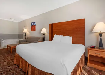 Best Western Club House Inn & Suites hotel thumbnail 6