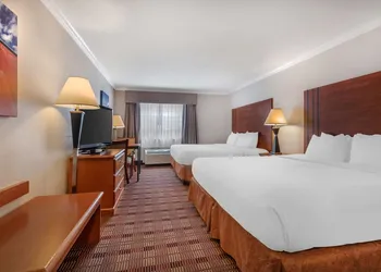 Best Western Club House Inn & Suites hotel thumbnail 7