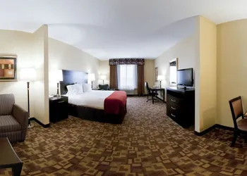 Holiday Inn Express &Suites Snyder by IHG hotel thumbnail 2