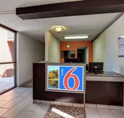 Motel 6 Jackson, TN hotel detail image 4