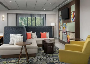 Hampton Inn Duncan hotel thumbnail 6