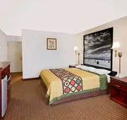 Super 8 by Wyndham Plainview hotel detail image 5