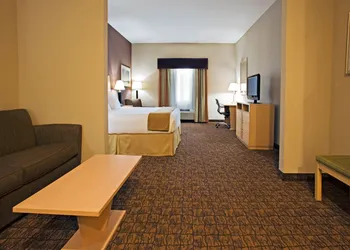 Holiday Inn Express & Suites Borger by IHG hotel thumbnail 8