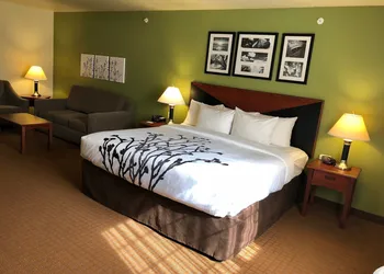 Sleep Inn & Suites Shamrock hotel thumbnail 8