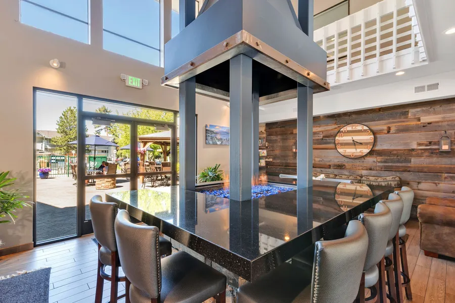 Beach Retreat & Lodge at Tahoe hotel detail image 6