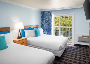 Beach Retreat & Lodge at Tahoe hotel thumbnail 8