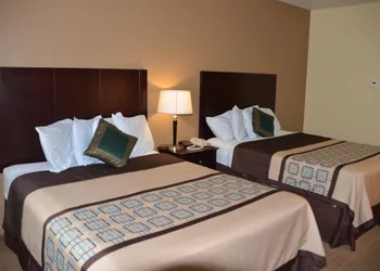 Irish Inn And Suites hotel thumbnail 5