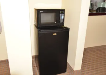 Irish Inn And Suites hotel thumbnail 6