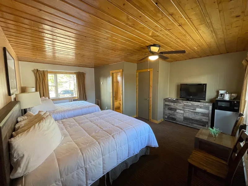 Estes Mountain Inn hotel detail image 6