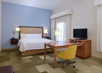 Hampton Inn & Suites by Hilton Lonoke hotel thumbnail 8