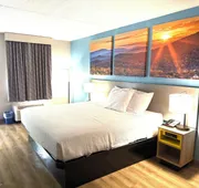 Days Inn by Wyndham Harriman hotel detail image 4