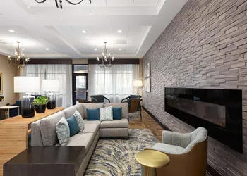 DoubleTree by Hilton Charleston Mount Pleasant hotel thumbnail 3