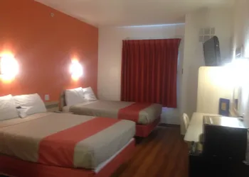 Motel 6 El Reno, OK hotel thumbnail 8