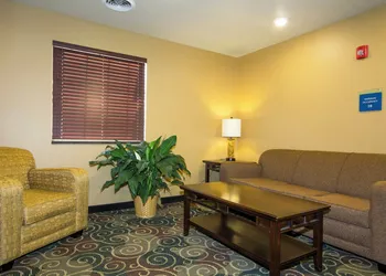 Cobblestone Inn & Suites - Corry hotel thumbnail 3