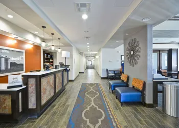 Hampton Inn Kenedy hotel thumbnail 2