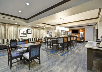 Hampton Inn Kenedy hotel thumbnail 5