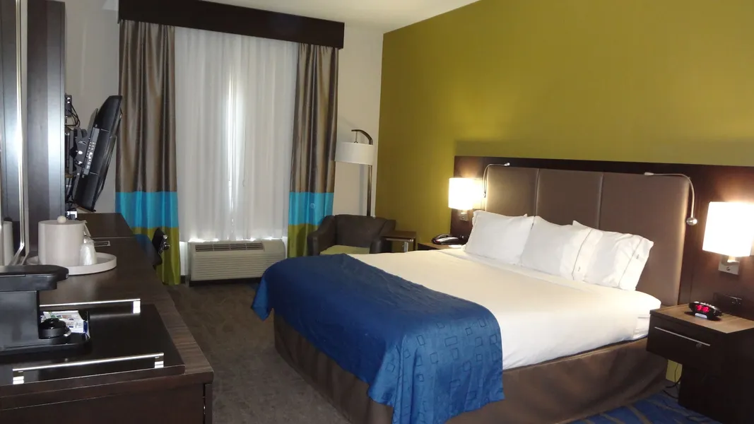 Holiday Inn Express Hotel & Suites El Reno by IHG hotel detail image 2
