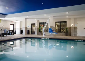Holiday Inn Express Hotel & Suites El Reno by IHG hotel thumbnail 8