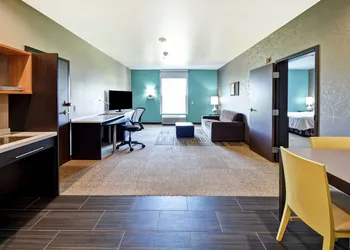 Home2 Suites by Hilton El Reno, OK hotel thumbnail 8