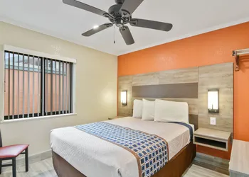 Anthony's on the Beach hotel thumbnail 6