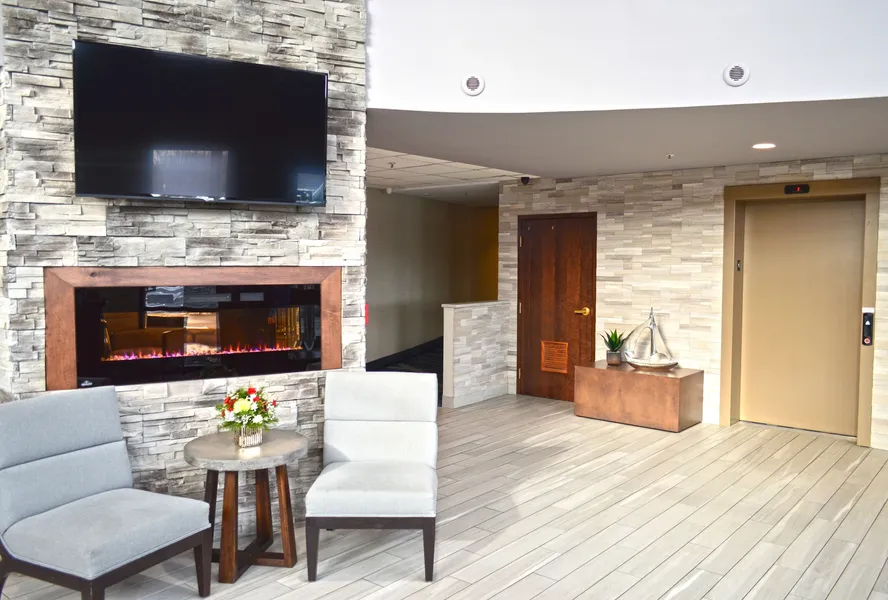 Holiday Inn & Suites Syracuse Airport - Liverpool by IHG hotel detail image 2