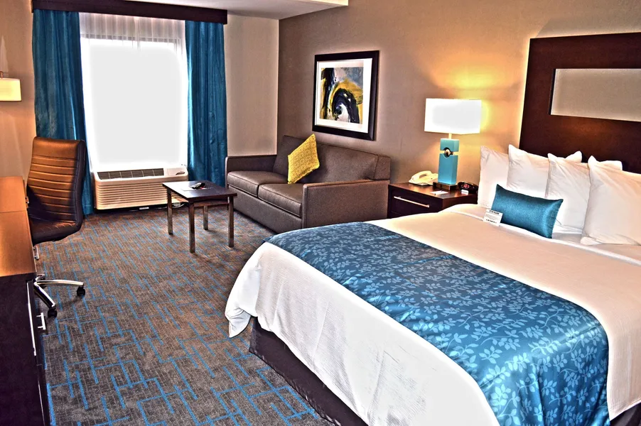 Holiday Inn & Suites Syracuse Airport - Liverpool by IHG hotel detail image 6