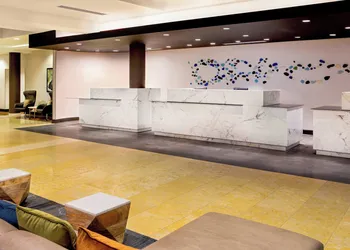 Delta Hotels by Marriott Chesapeake Norfolk hotel thumbnail 4