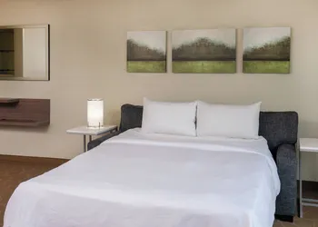 Delta Hotels by Marriott Chesapeake Norfolk hotel thumbnail 8