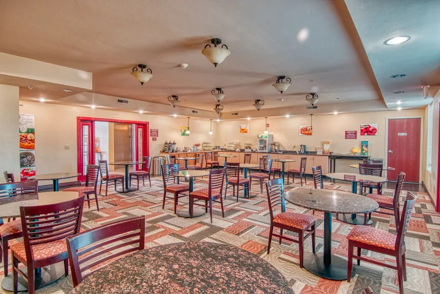 Express Inn & Suites hotel detail image 6
