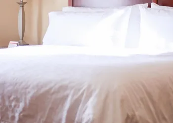 Holiday Inn Express & Suites Center by IHG hotel thumbnail 5
