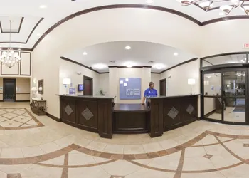 Holiday Inn Express and Suites Henderson by IHG hotel thumbnail 2