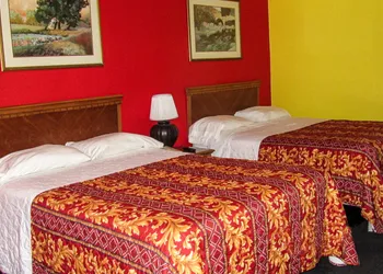 Homeplace Inn hotel thumbnail 4