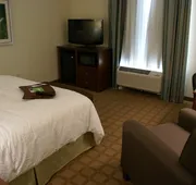 Hampton Inn & Suites Center hotel detail image 5