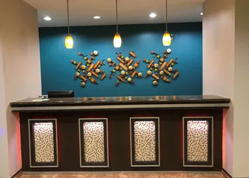 Executive Inn & Suites Joaquin hotel thumbnail 4