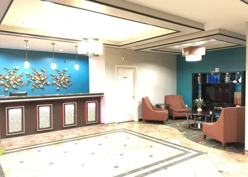 Executive Inn & Suites Joaquin hotel thumbnail 6