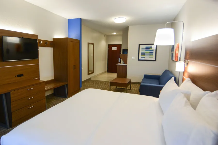 Holiday Inn Express & Suites New Boston by IHG hotel detail image 2
