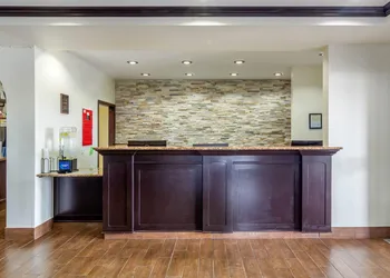 Comfort Inn & Suites Sterling hotel thumbnail 2