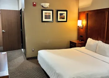 Comfort Inn & Suites Sterling hotel thumbnail 6
