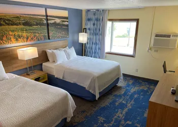 Days Inn by Wyndham Newton hotel thumbnail 5