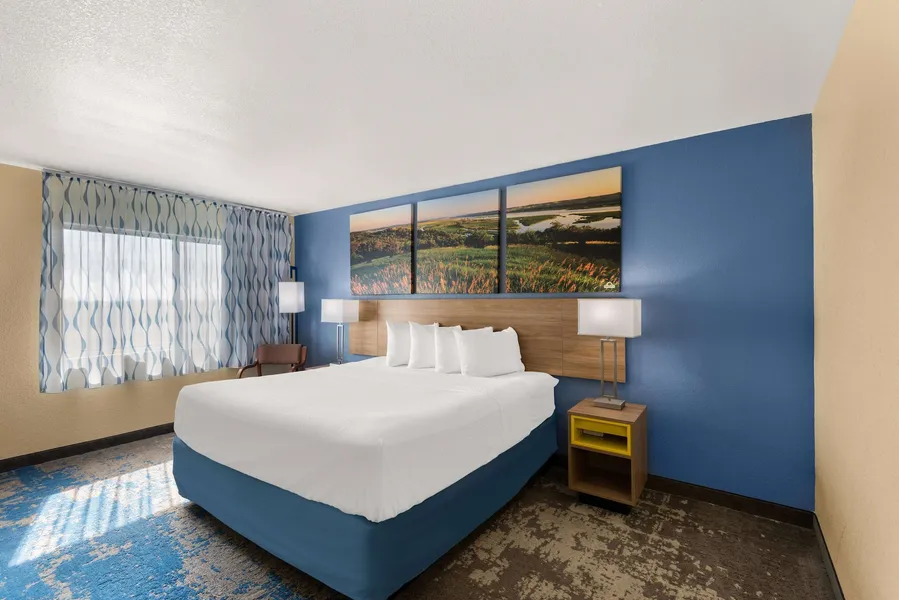 Days Inn by Wyndham Newton hotel detail image 6
