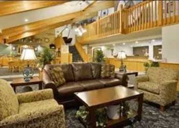 American Inn and Suites hotel thumbnail 2