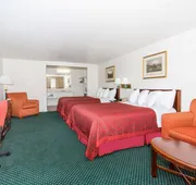 Days Inn by Wyndham Kimball hotel detail image 7
