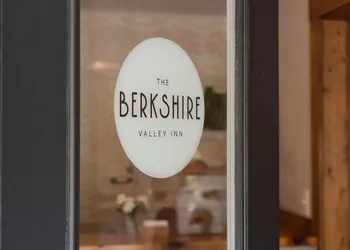 Berkshire Valley Inn hotel thumbnail 7